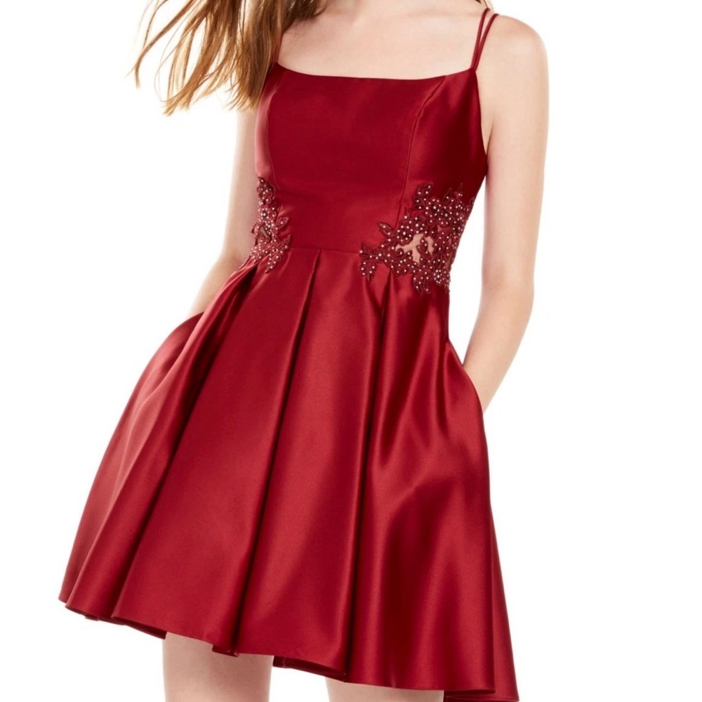 Blondie Nights Burgundy Dress